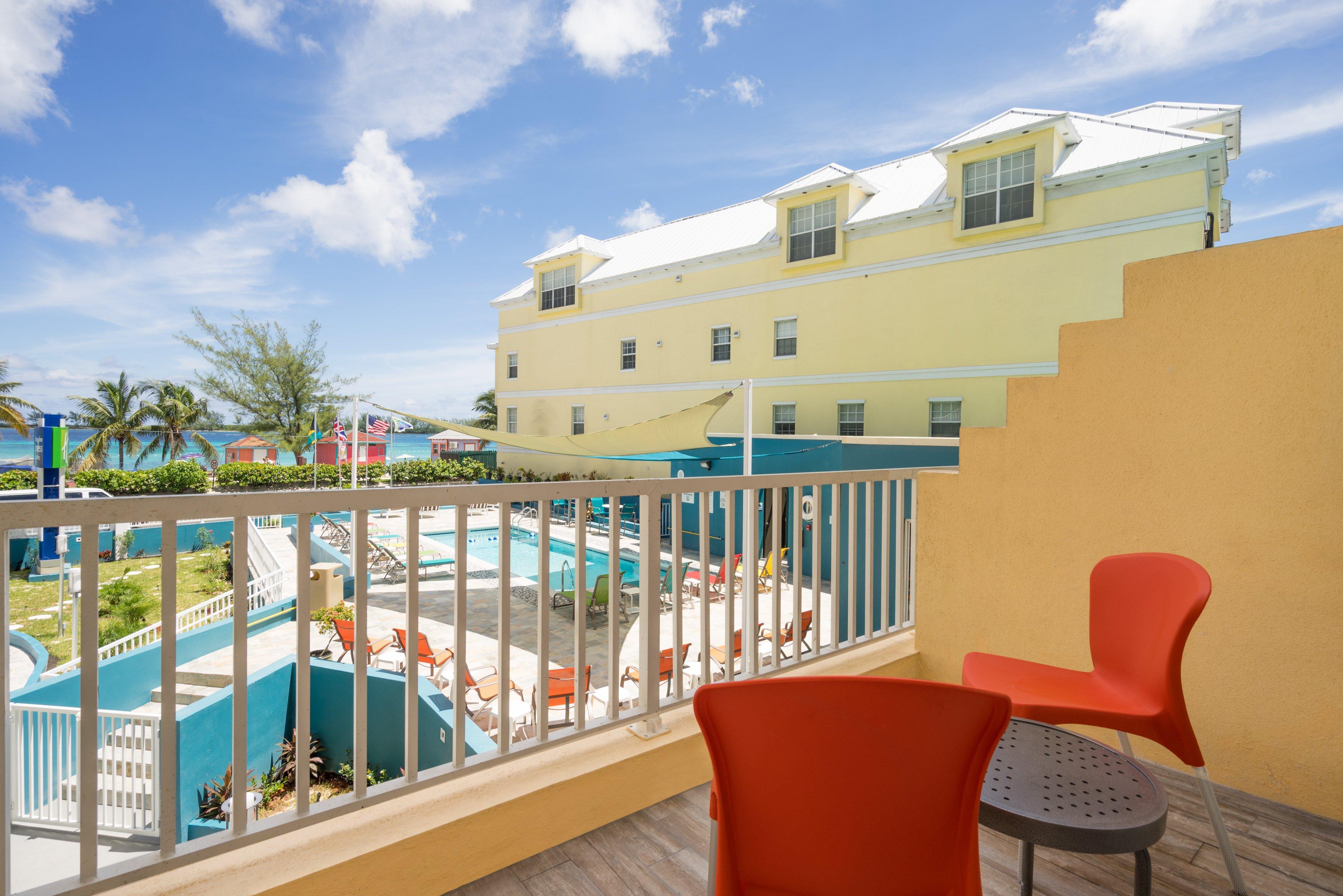 Holiday Inn Express & Suites Nassau By Ihg Bagian luar foto