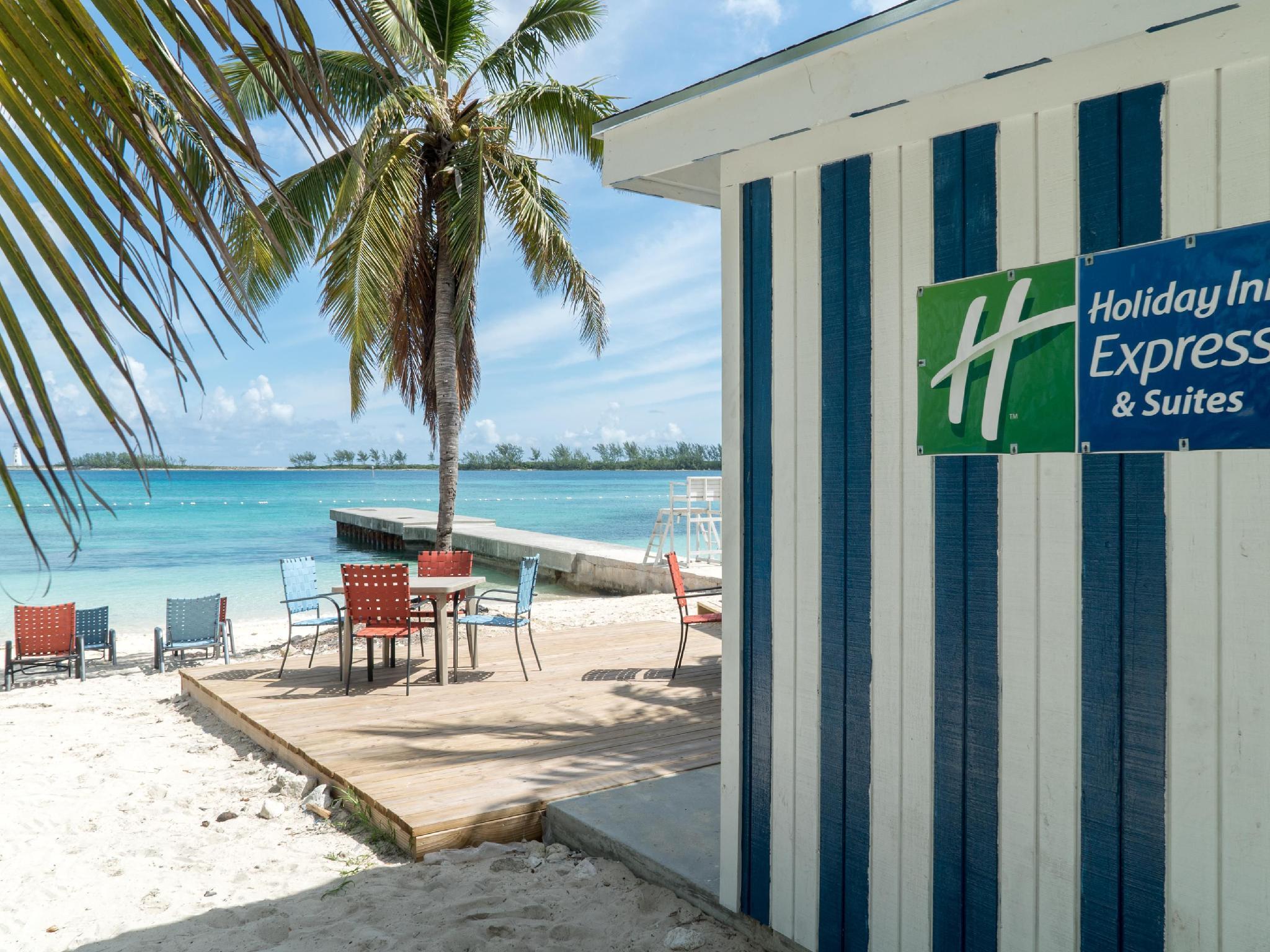 Holiday Inn Express & Suites Nassau By Ihg Bagian luar foto