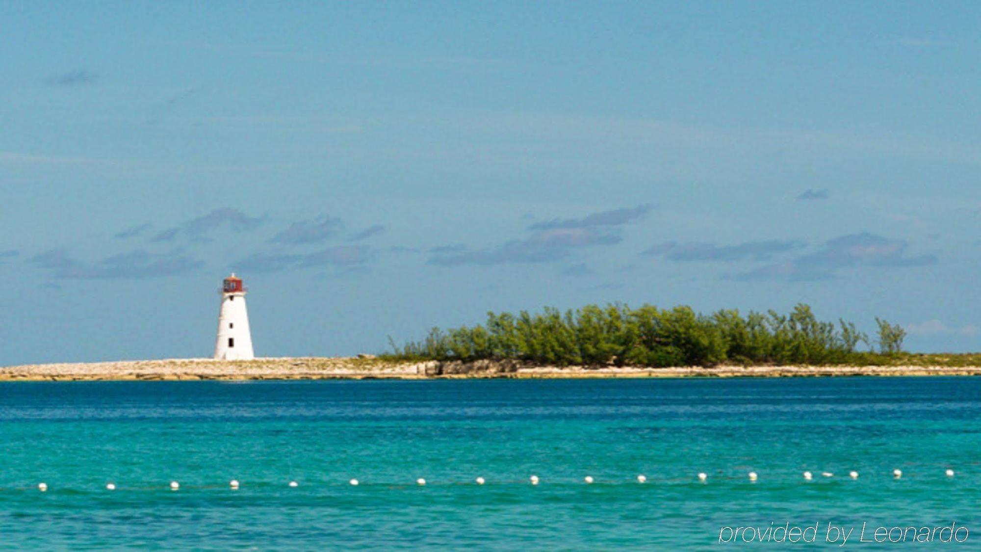 Holiday Inn Express & Suites Nassau By Ihg Bagian luar foto