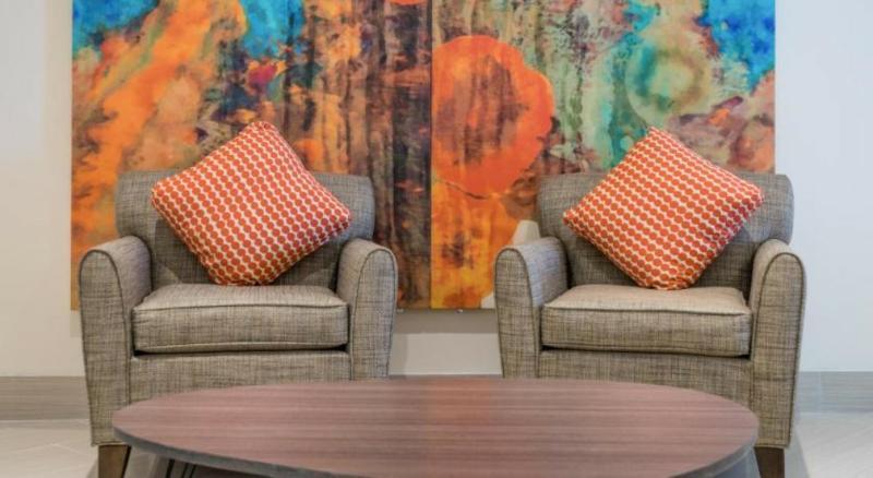 Holiday Inn Express & Suites Nassau By Ihg Bagian luar foto
